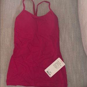 SALE! Lululemon built in bra top NEVER WORN W TAGS